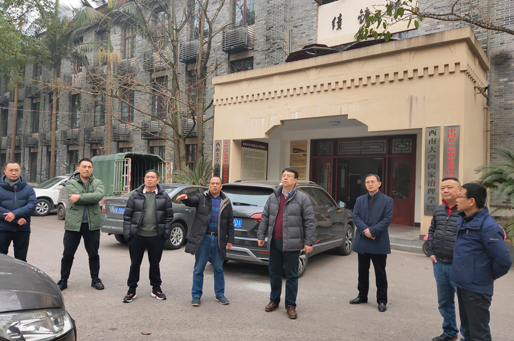 摄影:李琳.jpg
